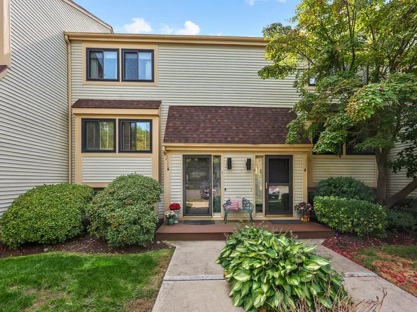 7 Whirling Dun #7, Canton, CT 06019