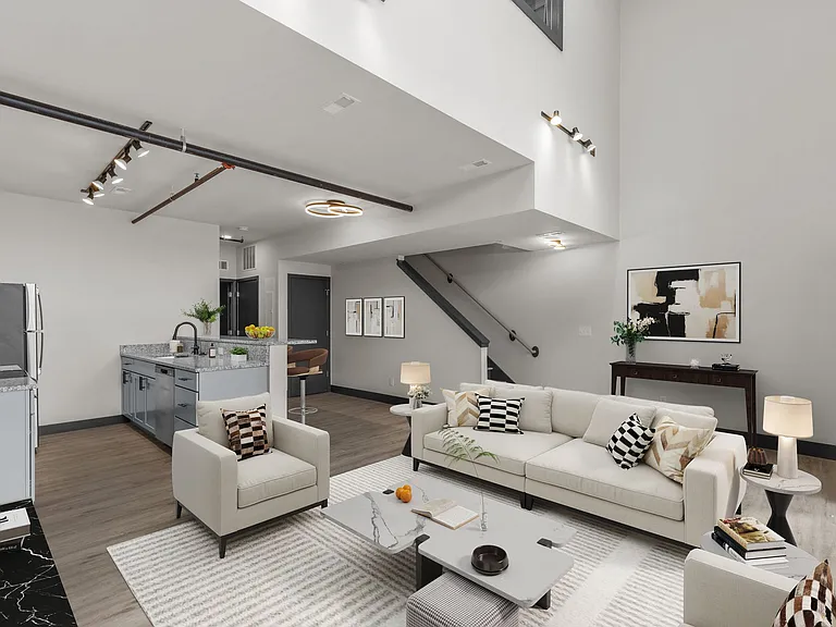 Station House | Near The Loop — Photo 18