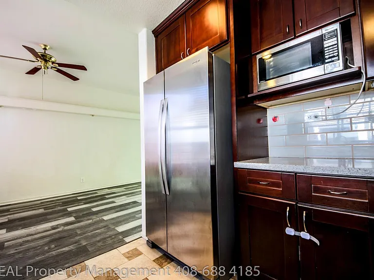 460 Navaro Way #112 — Photo 9