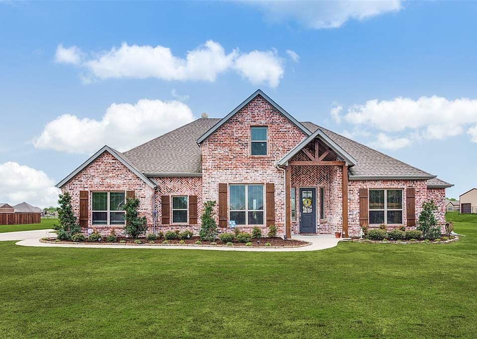 1st image of 2688 Laurel Oaks