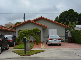 658 E 28th St, Hialeah, FL 33013