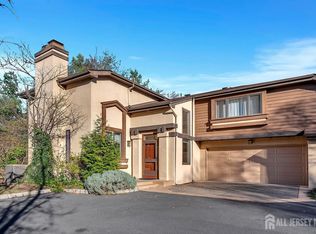 419 Sayre Dr, Princeton, NJ 08540