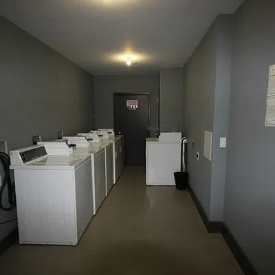 Rented by Nooklyn NYC LLC | media 40