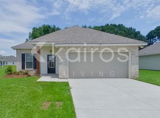 105 Rainfall Ln, Carencro, LA 70520