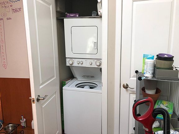 2nd image of 1034 E Columbia Ave #2