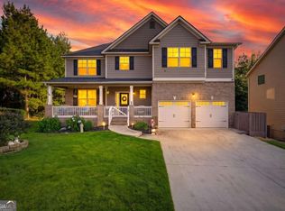 2144 Shadow Oak Trl, Loganville, GA 30052