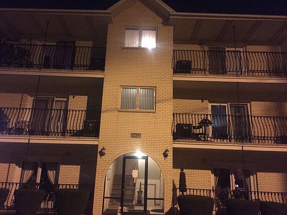 2nd image of 4453 S Harlem Ave #1