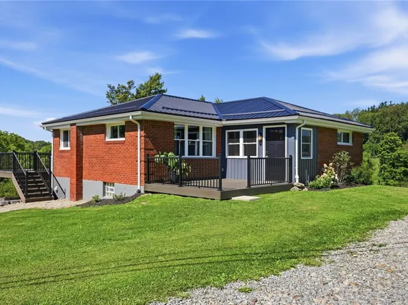 482 Browns Hill Rd, Valencia, PA 16059
