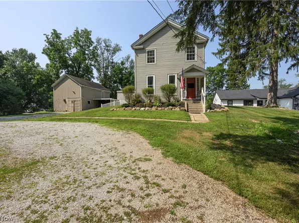 455 River Rd, Canal Fulton, OH 44614