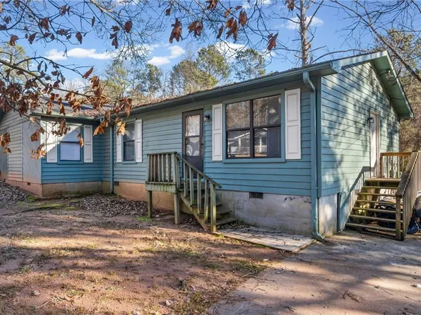 7117 Pineneedle Dr SW, Covington, GA 30014