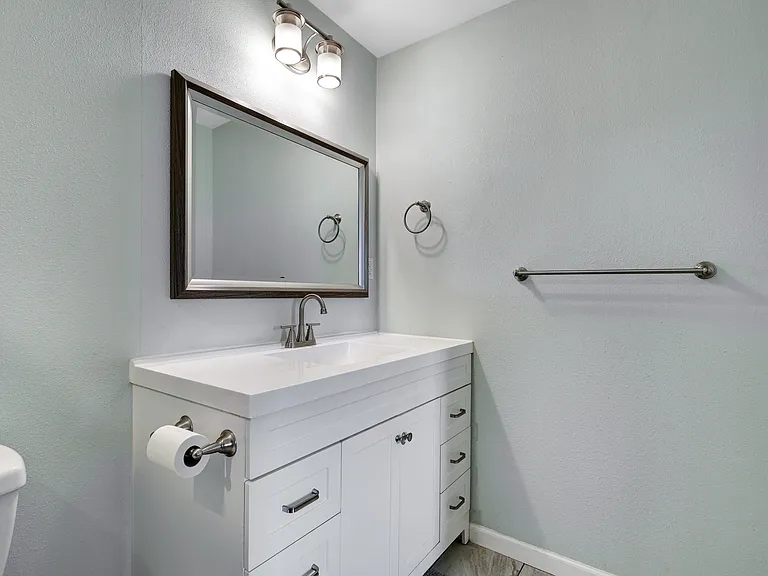 35 Storeywood Dr — Photo 18