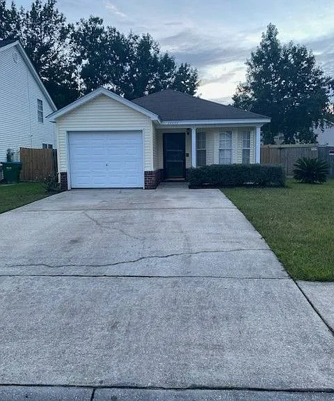 11111 Sonja Dr — Photo 1