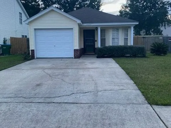 11111 Sonja Dr, Gulfport, MS 39503
