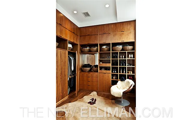 Sold by Douglas Elliman | media 19