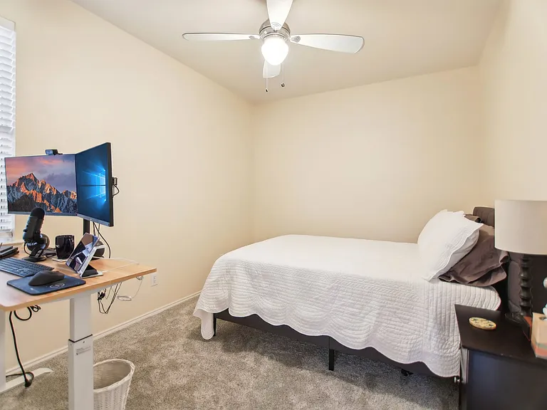 208 Wenrick Dr — Photo 15