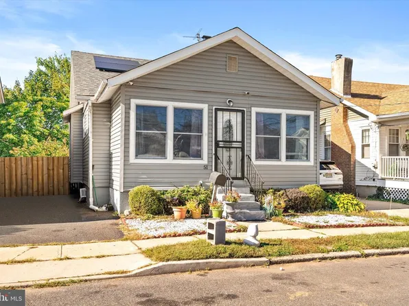 51 Charlotte Ave, Hamilton, NJ 08629