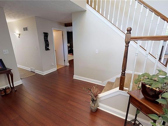 2nd image of 7702 W Parkside Dr