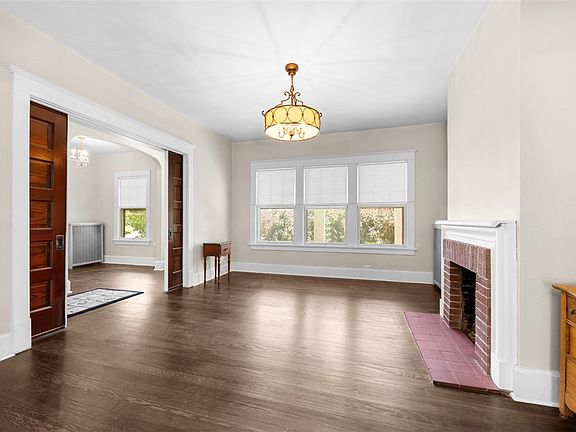 5th image of 161 Liberty St