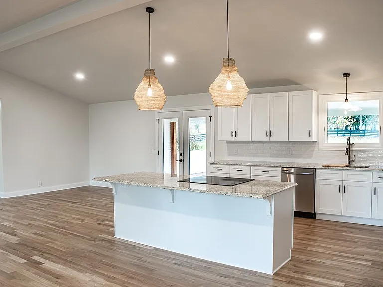 4014 Old Hillsboro Rd — Photo 22