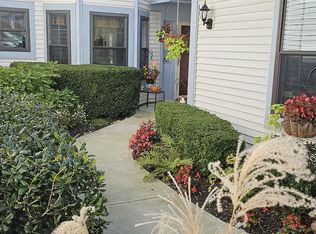 6 Rawson Cir, Ocean, NJ 07712