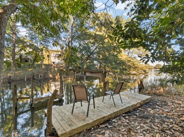 3510 Indian River Rd, Chesapeake, VA 23325