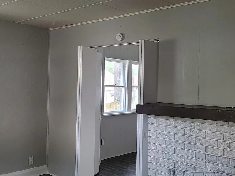 3828 Torrance Dr — Photo 9