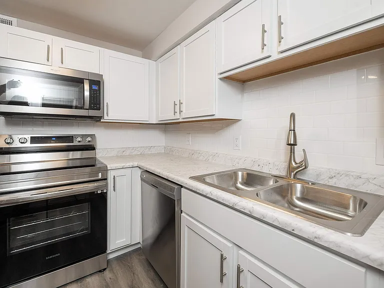 Townhomes at Easton Park — Photo 30