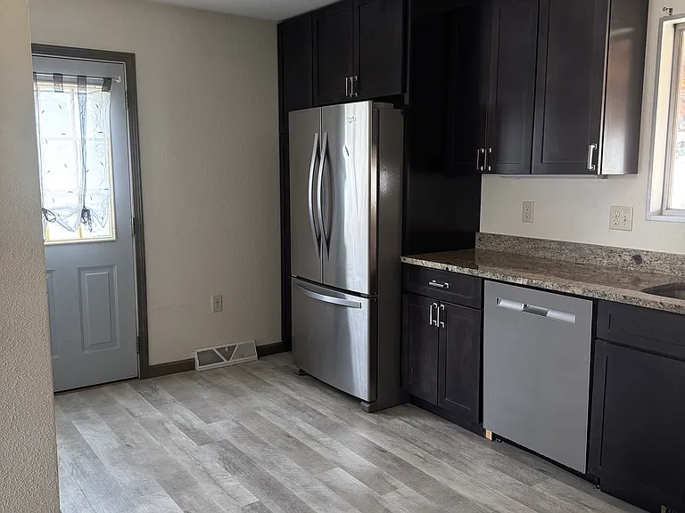935 Black Blvd — Photo 15