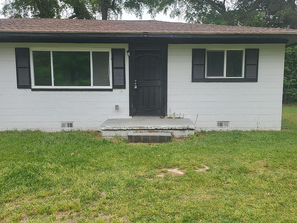 1st image of 808 Campbell St
