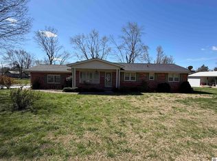 205 W Crider St, Fredonia, KY 42411