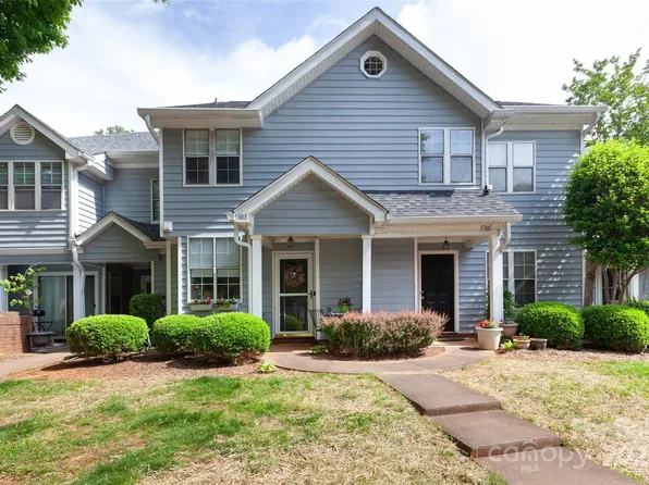 5303 Amity Springs Dr, Charlotte, NC 28212
