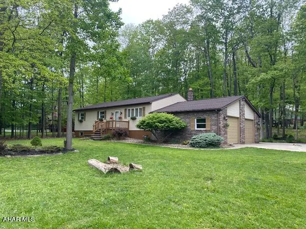 17148 Treasure Lake Rd, Du Bois, PA 15801