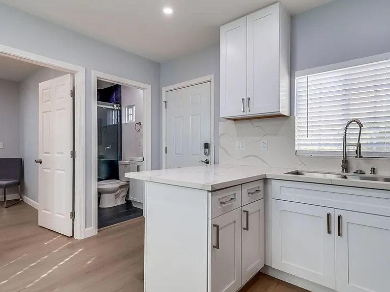 6504 W 84th Pl — Photo 13