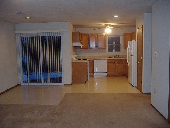 open floor plan,new plank flooring before move-in
