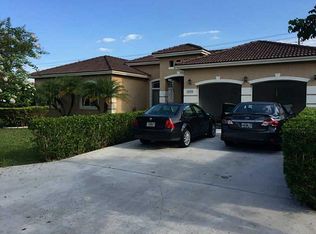 12978 SW 215th Ter, Miami, FL 33177