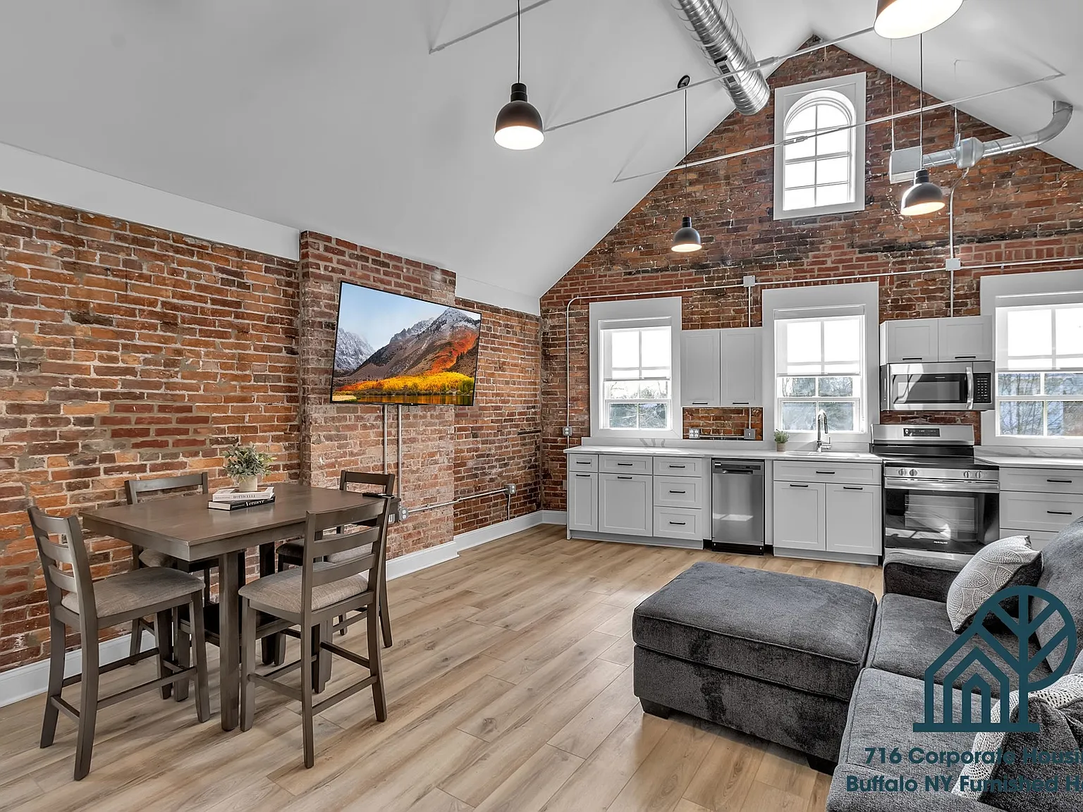 204 High St Unit 1 — Photo 3