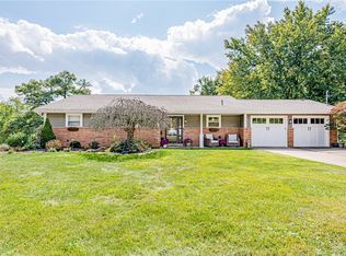 115 Colonial Dr, Irwin, PA 15642