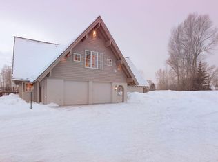 3220 W Wilderness Ln, Wilson, WY 83014