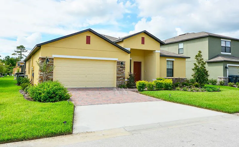 1014 Cypress Pointe Blvd