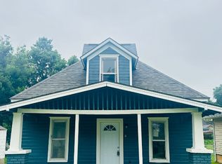 630 Ivanhoe St, Perry, OK 73077