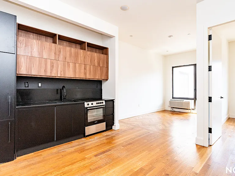 1 Duffield St #216 — Photo 2