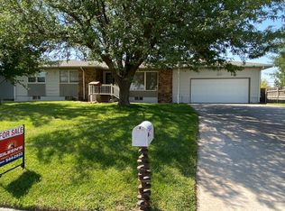 1505 S Adams St, Hugoton, KS 67951