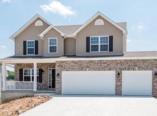 4022 Amberleigh Pkwy, Imperial, MO 63052