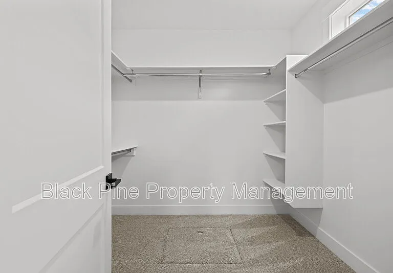 4642 N Maple Grove Rd — Photo 27
