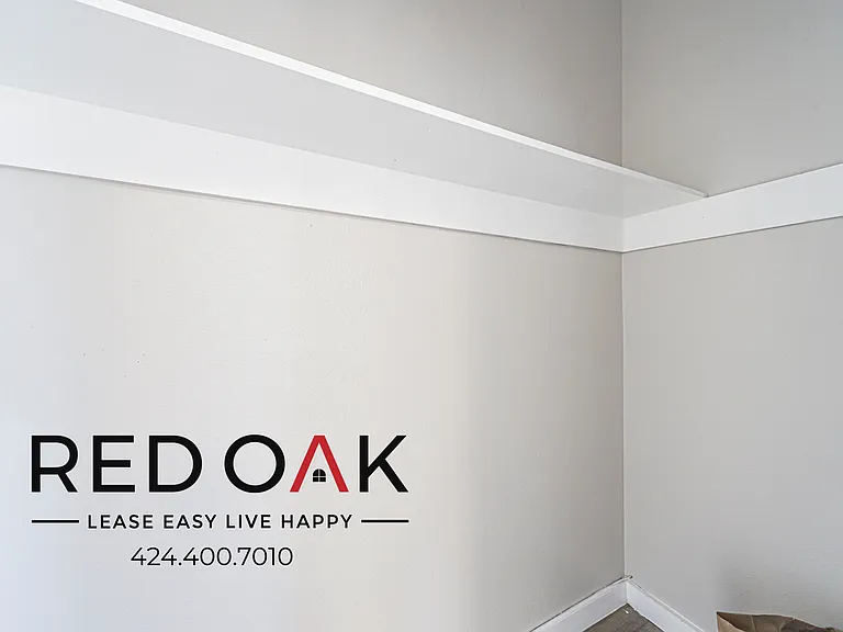 816- 822 S Park View St — Photo 39