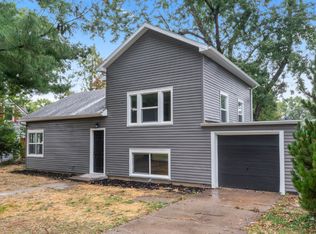 528 NE 44th Ter, Kansas City, MO 64116