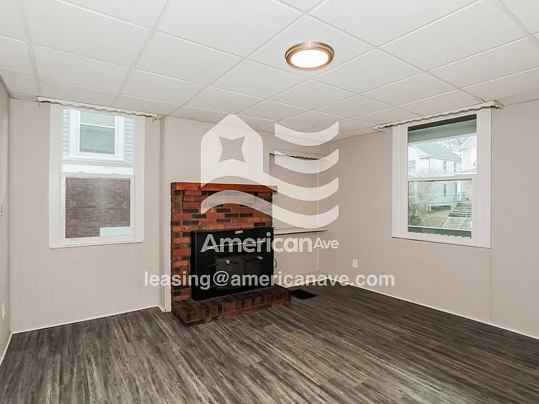 874434_004_living_room_14350913.jpg