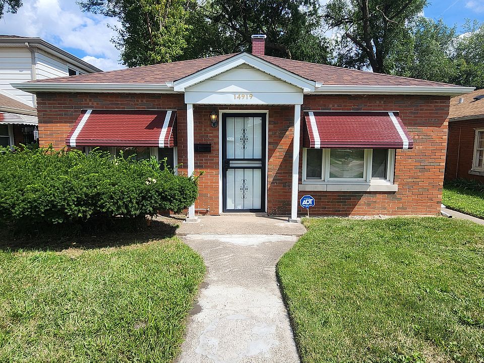 1st image of 14919 Langley Ave