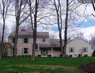 1st image of 54 Chadbourne Dr