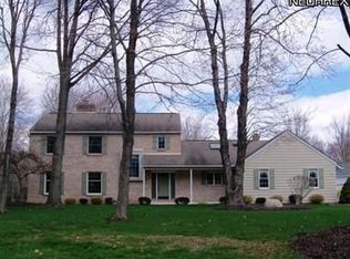 54 Chadbourne Dr, Hudson, OH 44236